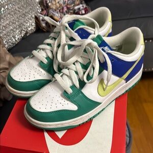Nike Green and Blue Sneakers Retro Low-Top Style